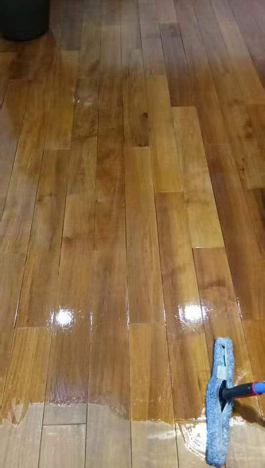 地板打蠟多少錢一平米怎樣才能打好地板蠟
